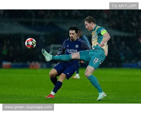 球迷票选：史上最精彩的欧冠比赛瞬间，欧冠最精彩的足球比赛